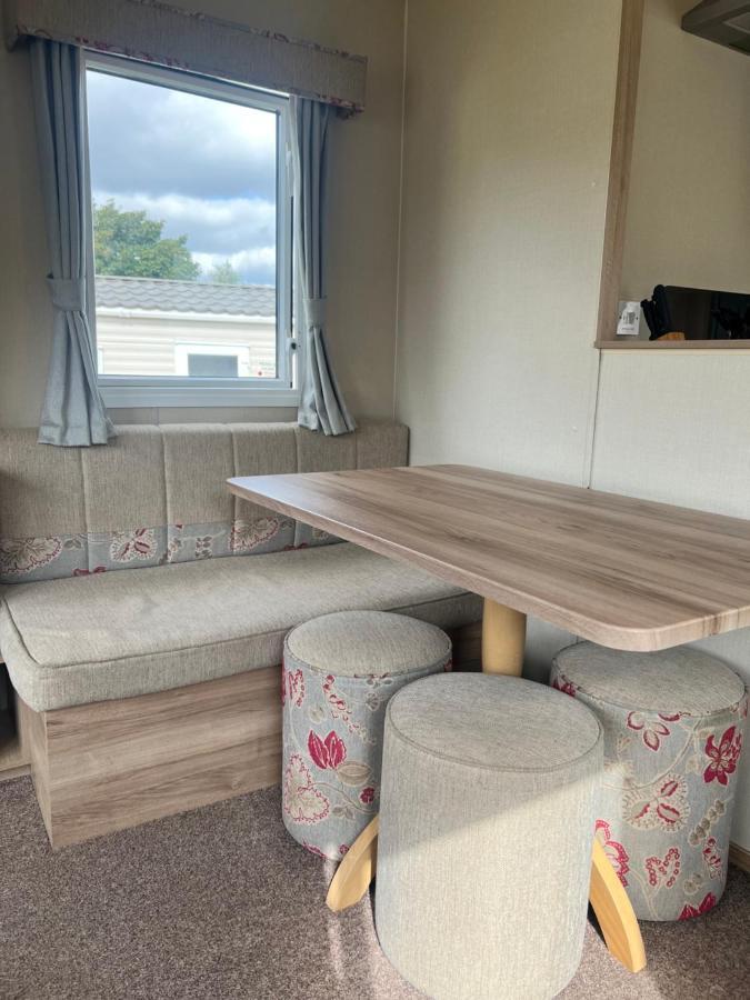 Oakley Newquay Bay Resorts Exterior photo