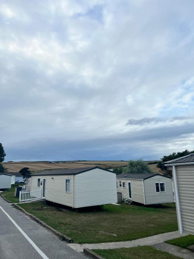 Oakley Newquay Bay Resorts Exterior photo